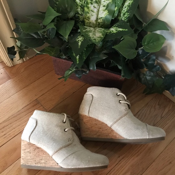 cream closed toe wedges